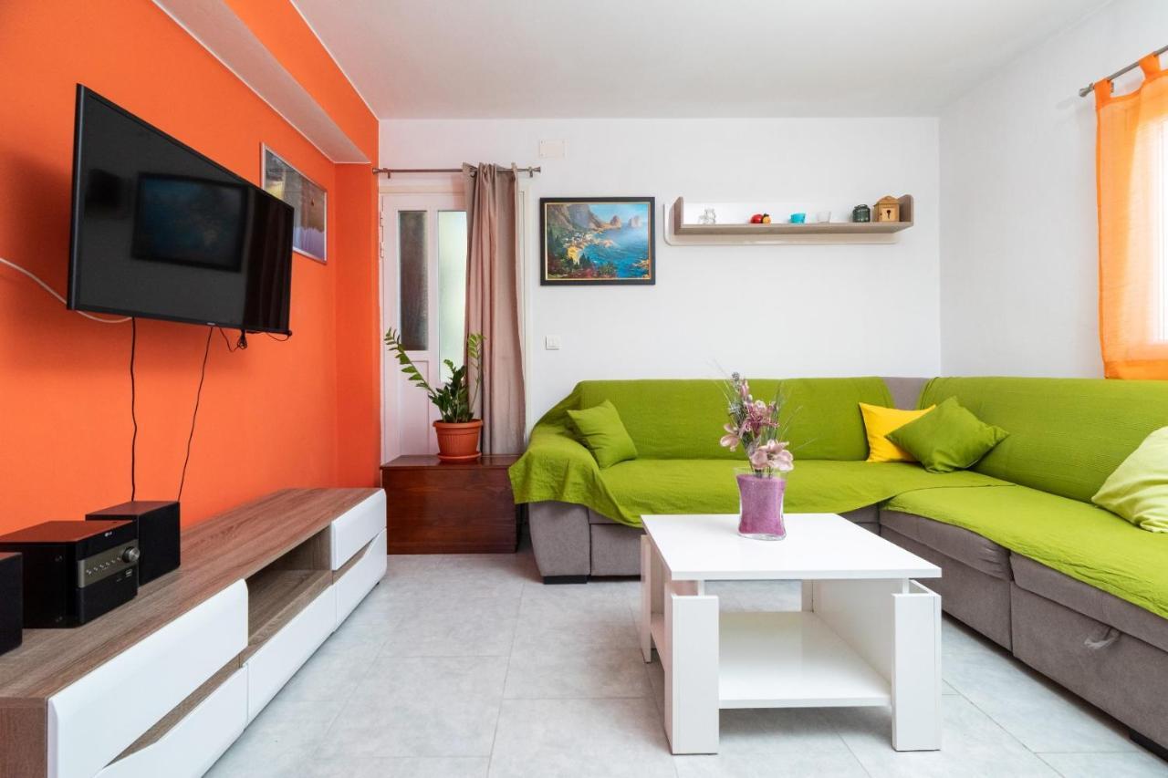 Вилла Olive'S Garden House Вела-Лука Экстерьер фото