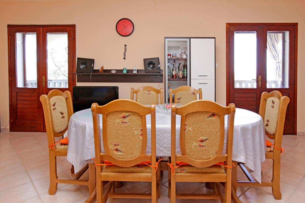 Вилла Olive'S Garden House Вела-Лука Экстерьер фото
